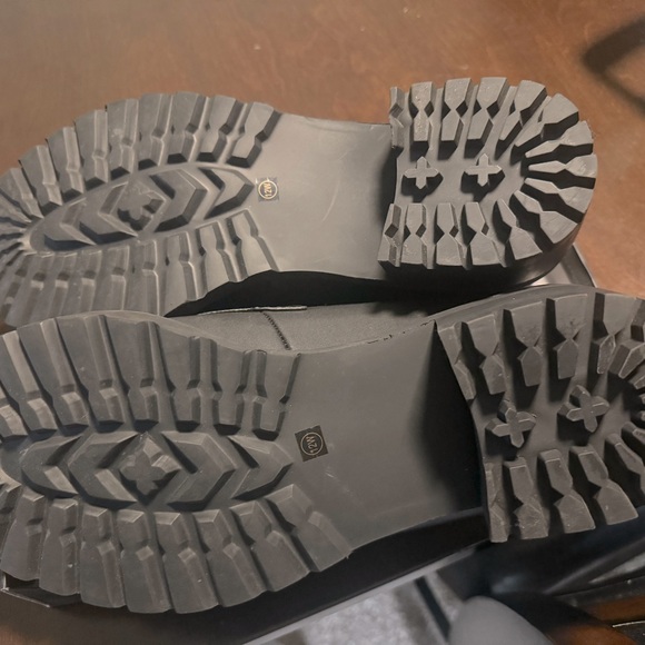 Lane Bryant Lug Sole Loafers 12W - Picture 7 of 7